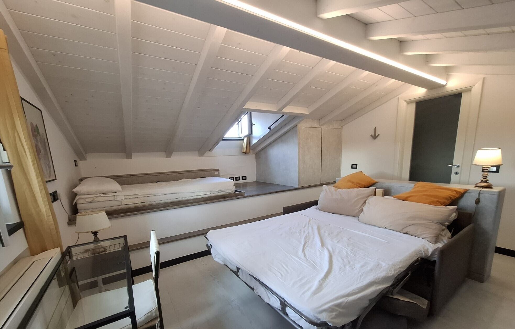 3 chambres, bureau, fer et planche à repasser, Wi-Fi gratuit