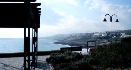 Apartment - 100 m from the beach