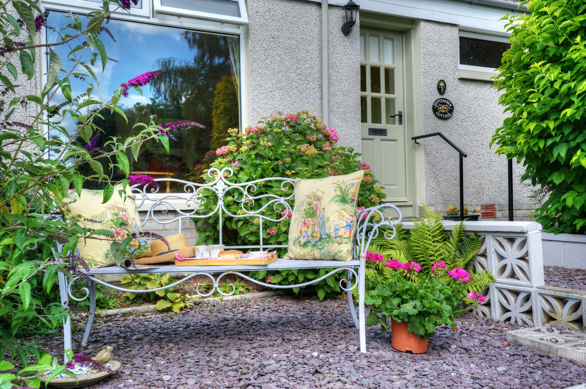 September Cottage, Melrose, ideal for visiting Edinburgh and the Borders