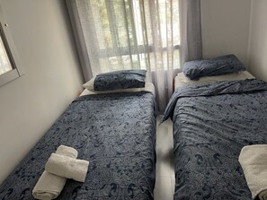 3 camere, ferro/asse da stiro, Wi-Fi gratuito, lenzuola