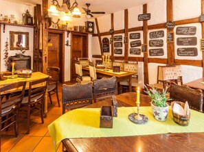 Restaurant - Das Loreley Weinstübchen (Sankt Goarshausen)