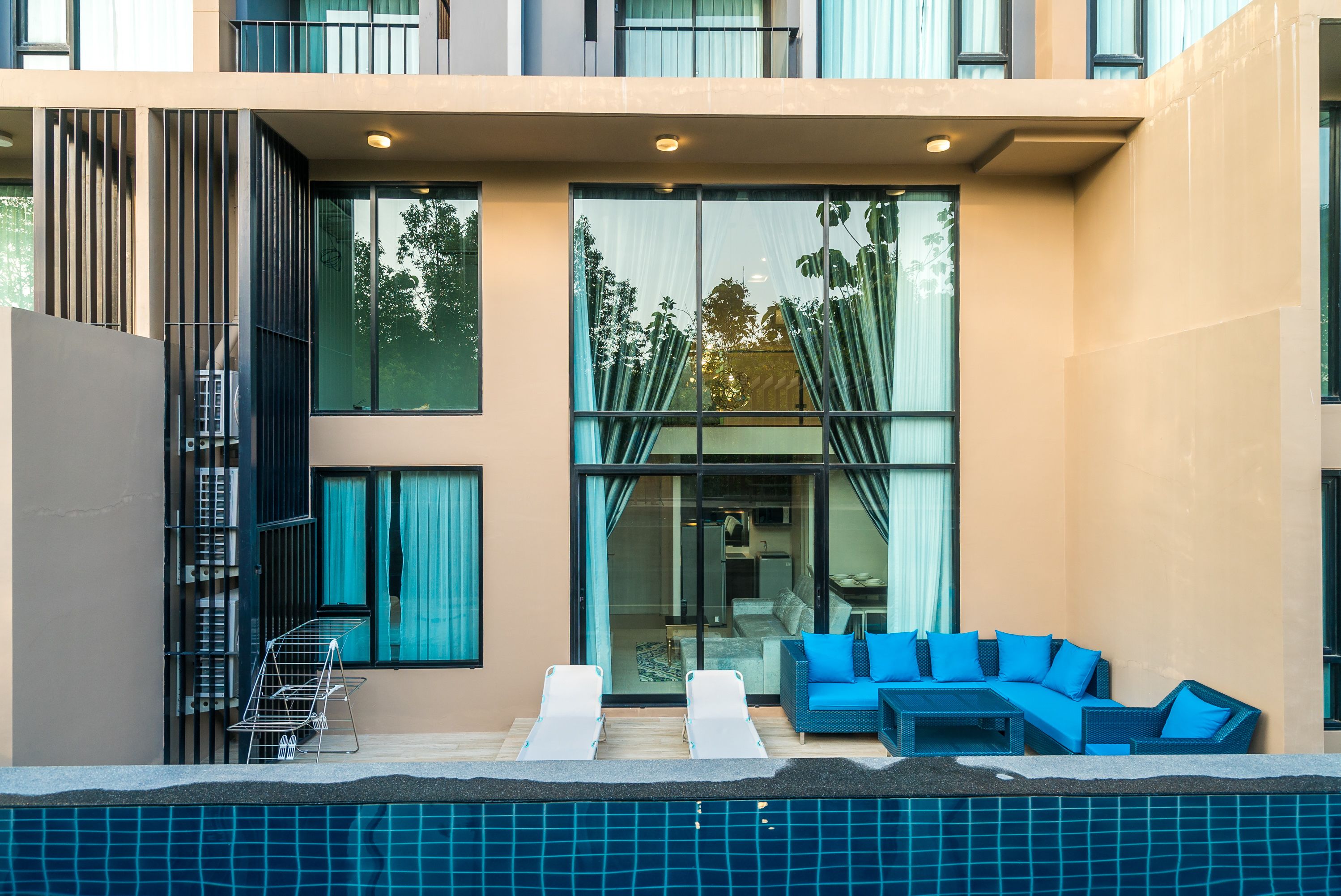 Luxury Loft, 2 Bedrooms, Kitchen, Pool Access | Terrace/patio