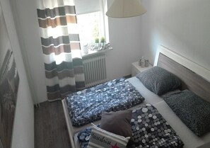 1 bedroom, free cots/infant beds, free WiFi