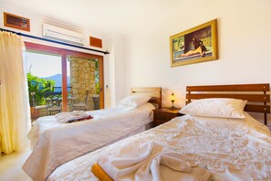 5 bedrooms, in-room safe, iron/ironing board, free WiFi