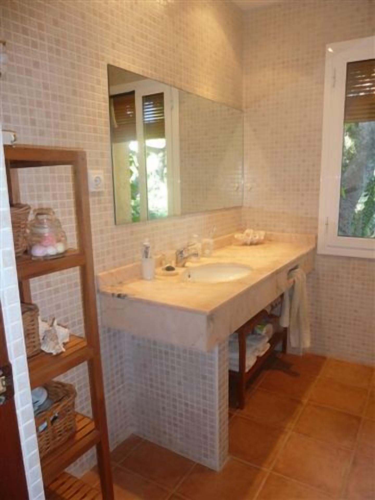 Mediterranean Villa near the sea and Barcelona