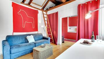 Een televisie en een dvd-speler