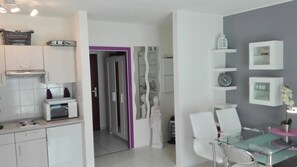 Apartment, Terrasse | Wohnbereich