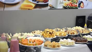 Desayuno buffet incluido todos los días