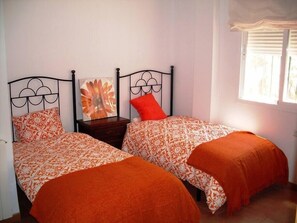 1 室のベッドルーム、ベッドシーツ