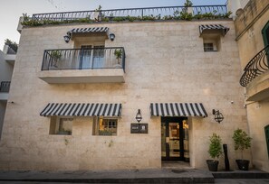 Fachada del alojamiento