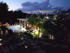 Utomhuspool