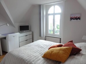 5 bedrooms, desk, iron/ironing board, travel cot - Villa HomeMalo 250m from the beach and the Sillon in Saint-Malo (Saint-Malo)