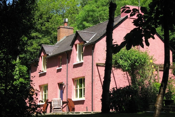 Set in a privately secluded woodland glade - no owners, no other holiday guests!