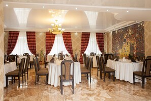 包含每日欧式早餐