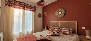 2 dormitoris, planxa i posts de planxar, wifi gratuïta i roba de llit 