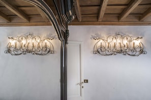 Interior - Unforgettable 'Roman Holidays' on foot between monuments and fountains - free WiFi (Roma)