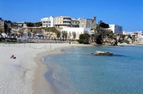 Otranto, very central, 50 m from the sea luxurious apartment
