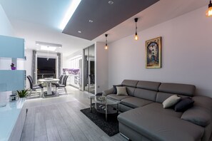 Fernseher
