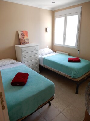 5 bedrooms, iron/ironing board, travel cot, free WiFi