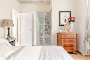 3 chambres, fer et planche à repasser, Wi-Fi gratuit, draps fournis
