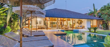 Piscina