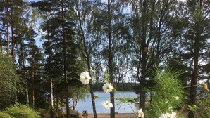 Exterior detail - A cozy traditional seaside cottage for 2+child. Sauna, use of hot tub & row boat (Loviisa)
