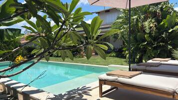 Piscina all'aperto