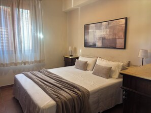 2 Schlafzimmer, Bügeleisen/Bügelbrett, Reisekinderbett, kostenloses WLAN