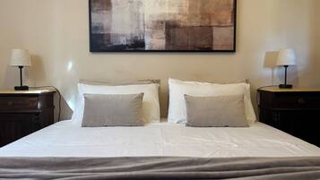 2 Schlafzimmer, Bügeleisen/Bügelbrett, Reisekinderbett, kostenloses WLAN