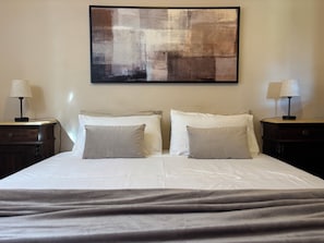 2 Schlafzimmer, Bügeleisen/Bügelbrett, Reisekinderbett, kostenloses WLAN
