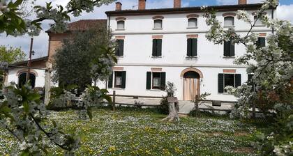 Agriturismo Loghino Sabbioni