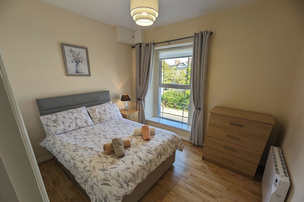 Derg Valley Apartments : self-catering accommodation : 2 bedroom (sleeps 4)