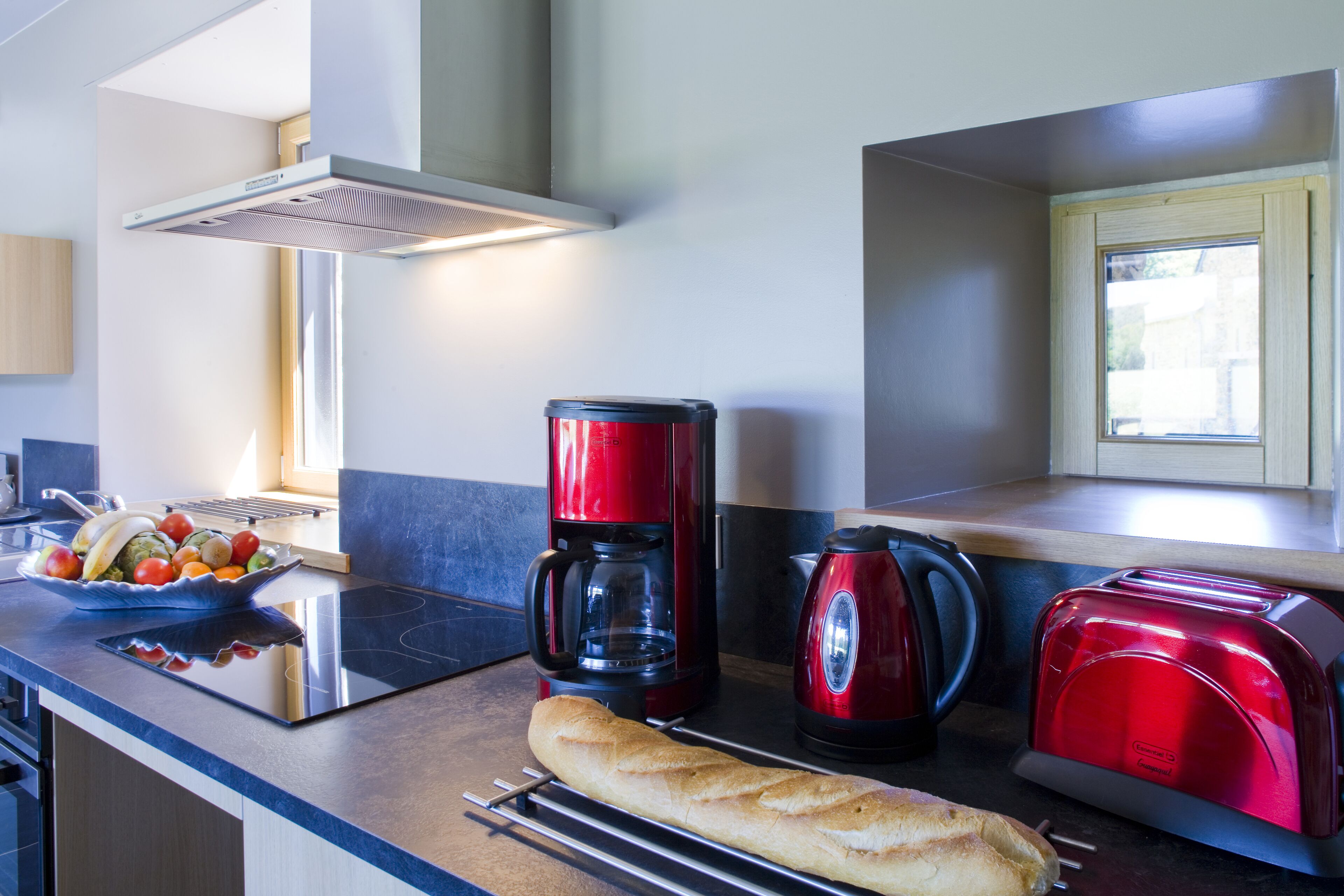 OFFER: Gîte for 8 people with indoor swimming pool heated all year round. 