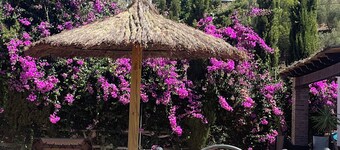 Stunning villa 3 beds 2 bathrooms, sea and Mountain View’s, AIRCON & WIFI .