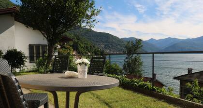 house with private garden and wonderful lake view