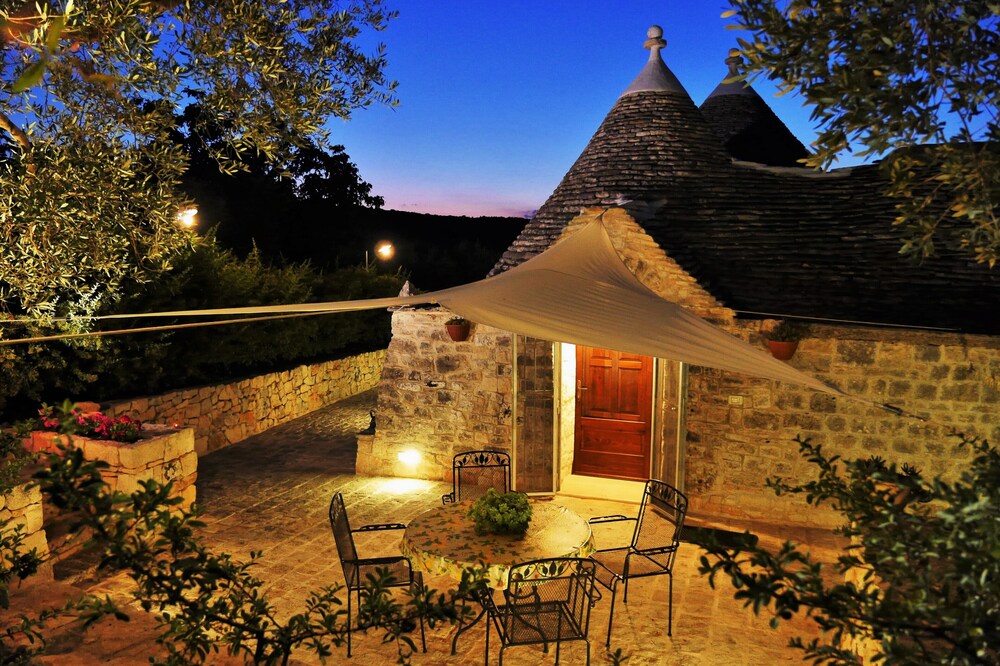 Ideal for couples with large private parking