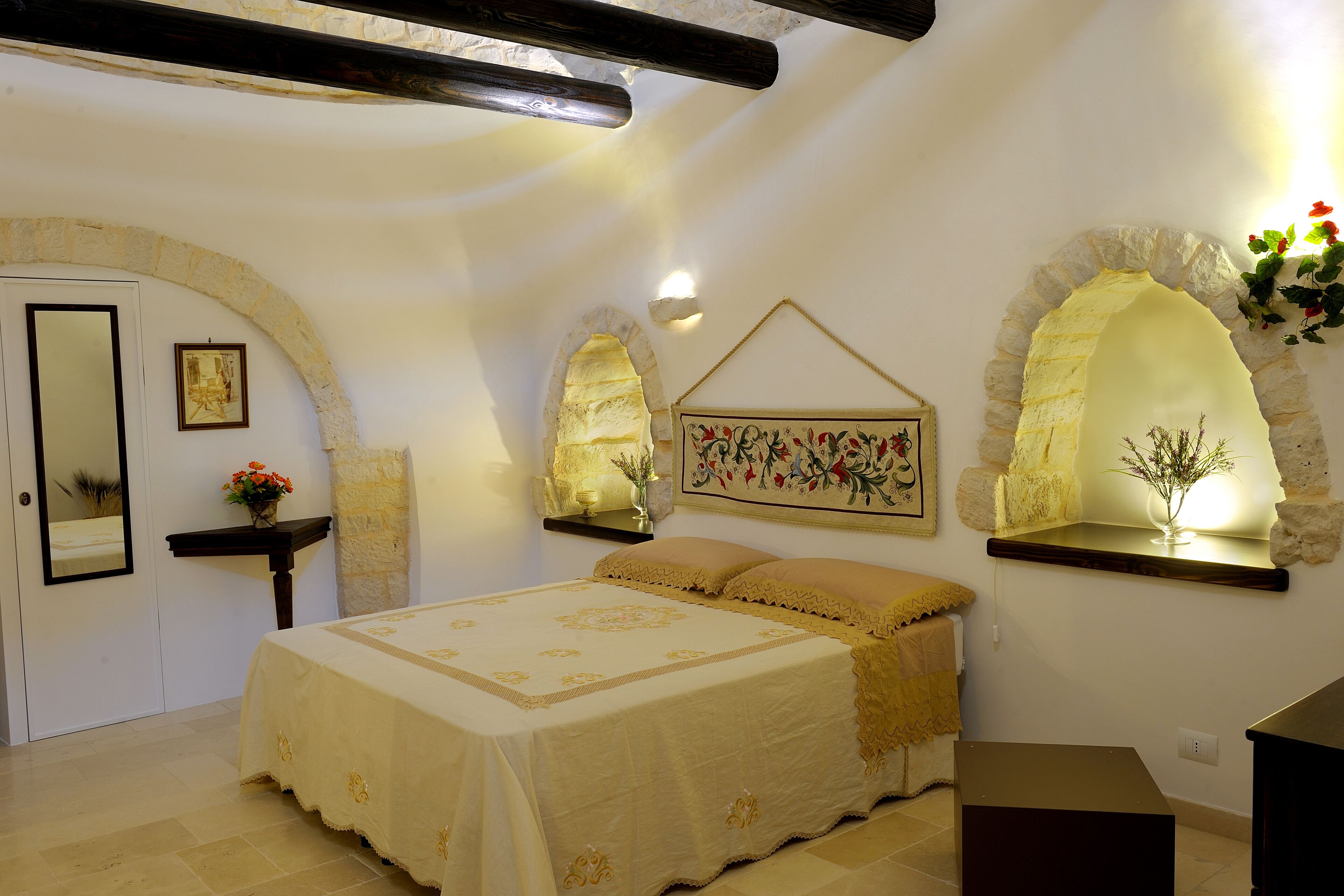 Ideal for couples with large private parking