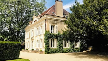Esterni