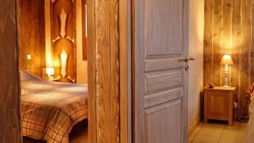 4 chambres, fer et planche Ă repasser, lit parapluie, Wi-Fi