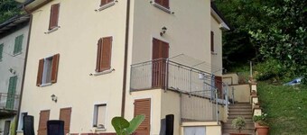 MONTI&MARE "comfortable refuge in the Apuan Alps."