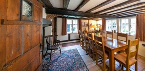 Historic Cottage | Living area | Flat-screen TV, DVD player - Just So Cottage (Buckingham)