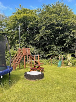 Children’s area - Rosie's Holiday Cottage in North Devon With Indoor Heated Swimming Pool  (Woolfardisworthy)