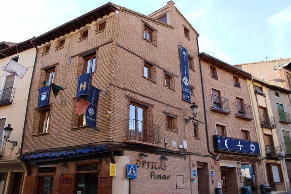 Melihah hotel-apartments (Melihah apartment) for 4 people