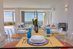 Dining - Marsala Villa with heated pool - 5 bedrooms (marsala)