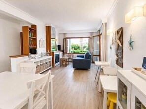 Smart TV, fireplace - Alcudia Beach - Edifcio Playasol - Apartment for 4 people in Port d'Alcudia (Port d'Alcúdia)