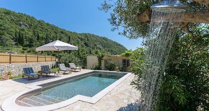 Villa With Private Pool in Dubrovnik Countryside