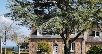 Maison 8 personnes en bord de mer avec vue mer