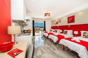 1 bedroom, iron/ironing board, WiFi, bed sheets - Studio Penthouse Apartment with Jacuzzi in St. Julian's (Swieqi)