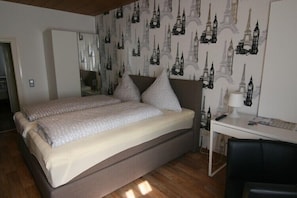 Habitación doble | Wifi gratis y ropa de cama 