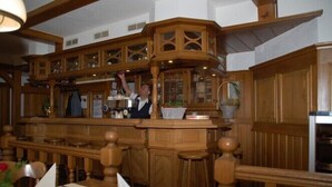 Bar (on property) - Hotel  Restaurant Lindenhof (Hamm)